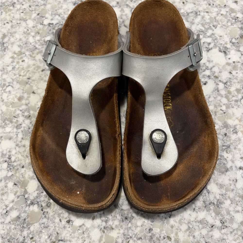 Birkenstock Silver Thong Sandal, Sz 38 (Sz 7.5)